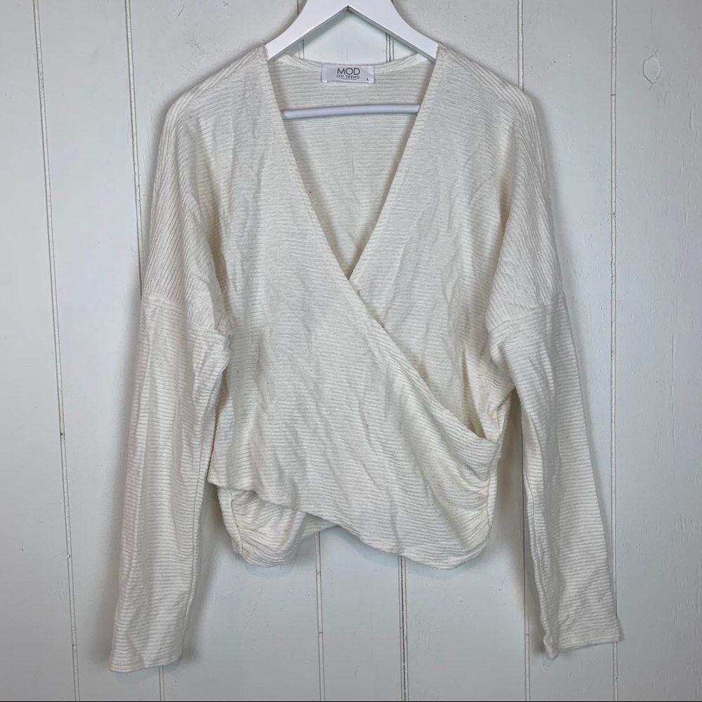 MOD On Trend Crossover Front Blouse Top Large